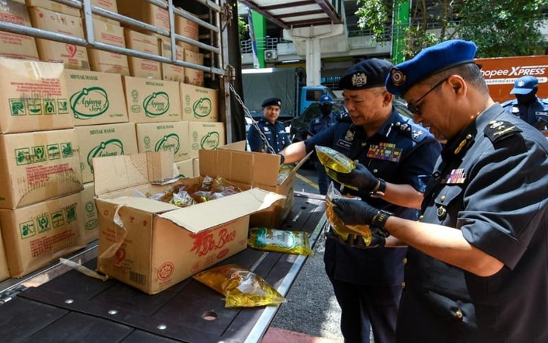 Permintaan Tinggi Ramadan Cubaan Seludup Tan Minyak Masak Subsidi