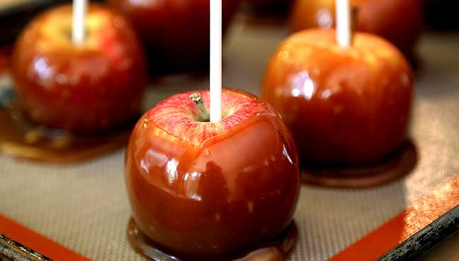 Be careful with caramel apples this Halloween season | Free Malaysia ...