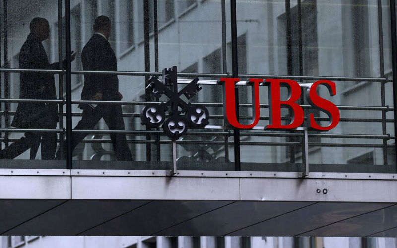 FMT UBSbankersclients17102018 Bloomberg1