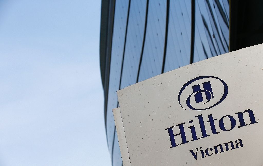 US woman sues Hilton for US$100 million over nude shower video