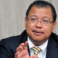 Bantu rakyat keluar dari B40, bukan hanya beri wang tunai, kata pakar ...