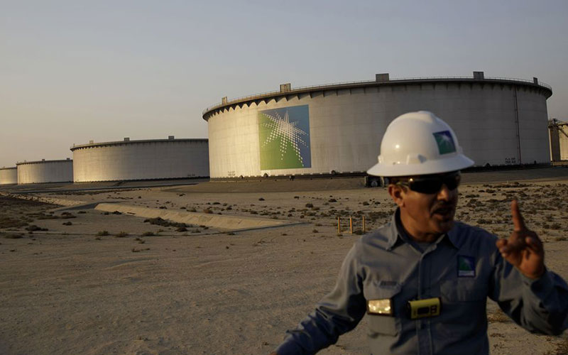 StanChart, BNP among banks said to be added to Saudi Aramco bond | Free ...