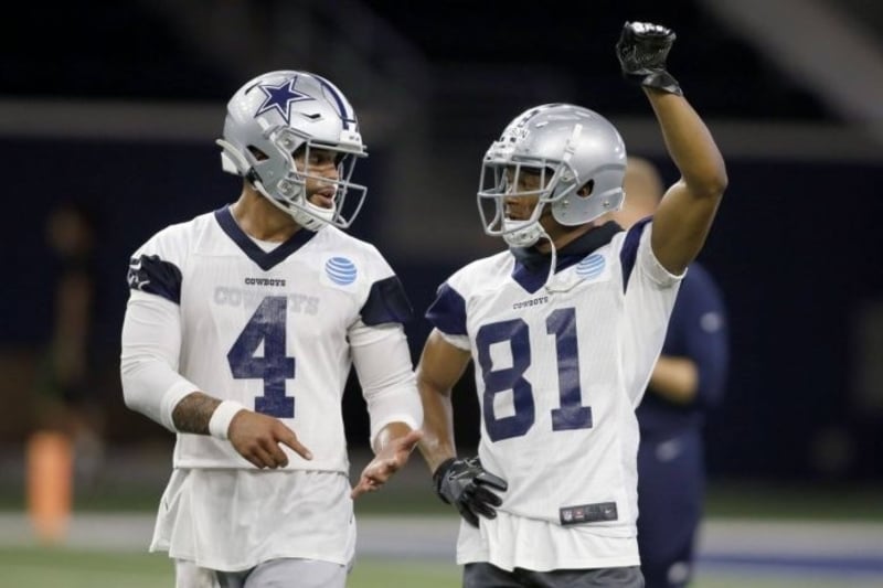Who Is The Richest Cowboys Player? Discovering Wealth In The NFL