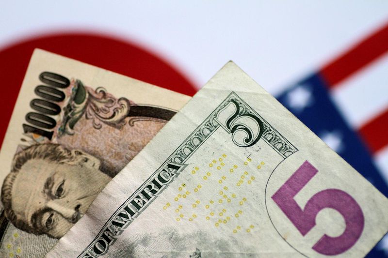 Japanese Yen Touches 120 To US Dollar, Weakest In 6 Years | FMT