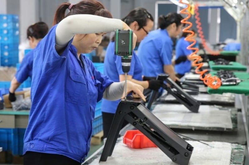 China’s factory activity expands for first time in 6 months