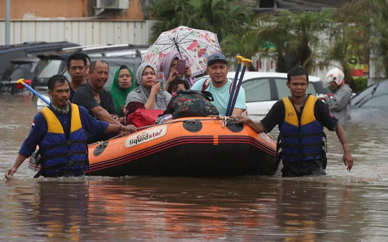 Banjir di Indonesia ragut 16 nyawa | FMT