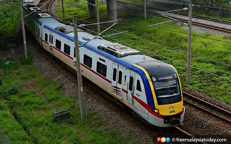 KTM Komuter, ETS services still disrupted by crane collapse | FMT