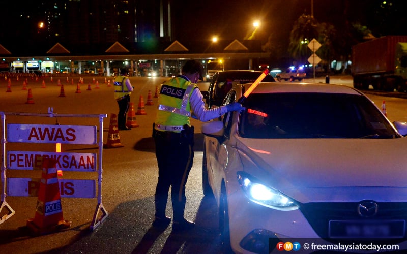 Roadblocks mounted at PLUS highway toll plazas FMT