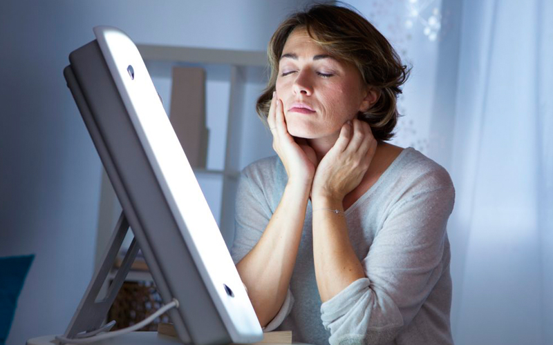 The Benefits of Light Therapy