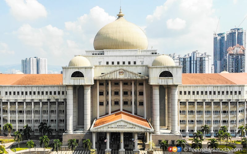 Man sues ex-wife, govt for RM25mil over ‘abduction’ of his children