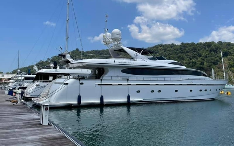 ‘Super rich’ govt project cartel leader owns 2 choppers, yacht | FMT