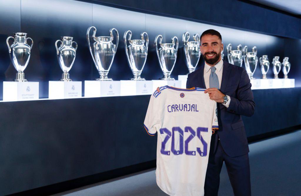 Carvajal signs Real Madrid contract extension until 2025
