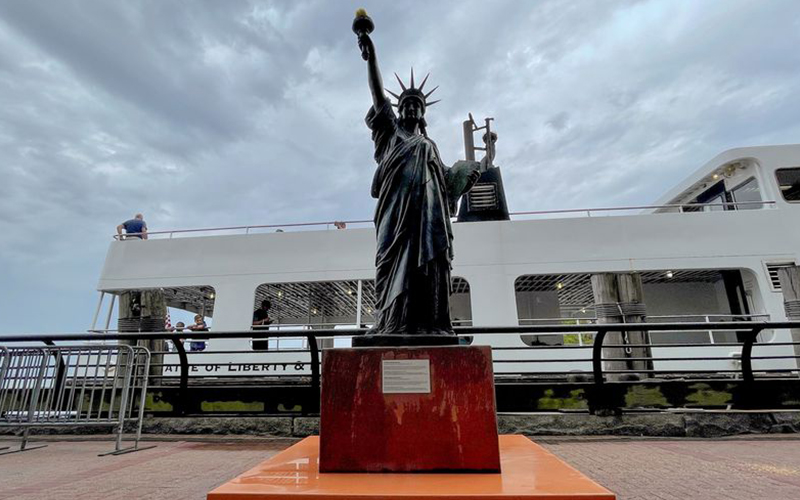 Mini Statue of Liberty retraces journey from Paris to New York Free