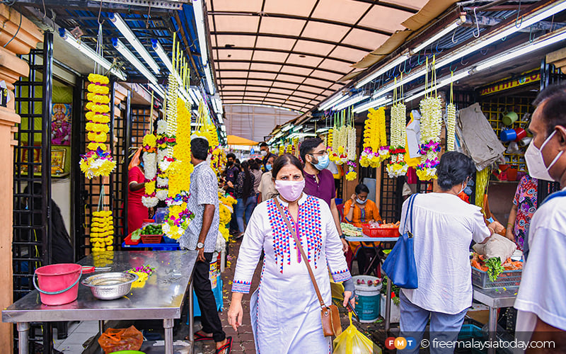 Malaysians ready for a livelier Deepavali, with SOPs | FMT