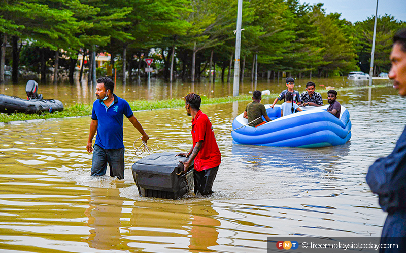 Floodstricken Taman Sri Muda residents to sue authorities for