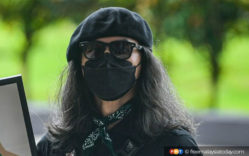 Kongsi Potret Beruk Bertengkolok Fahmi Reza Dipanggil Bukit Aman Fmt