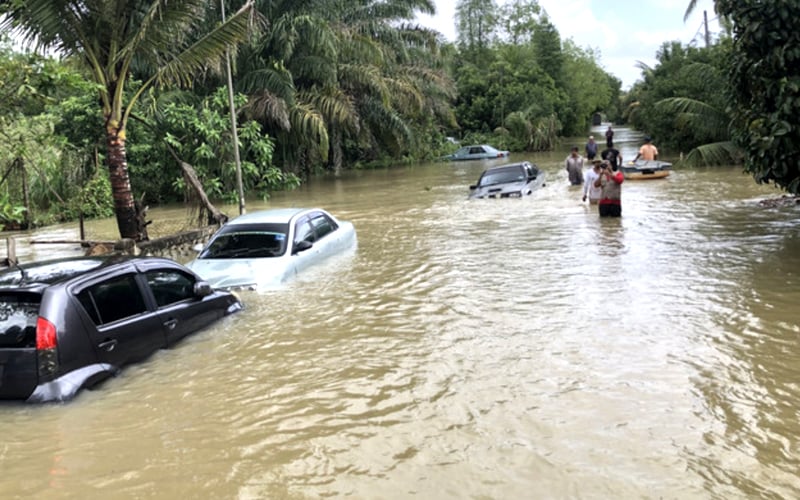 Mangsa Banjir Di Kelantan, Terengganu Terus Meningkat | FMT