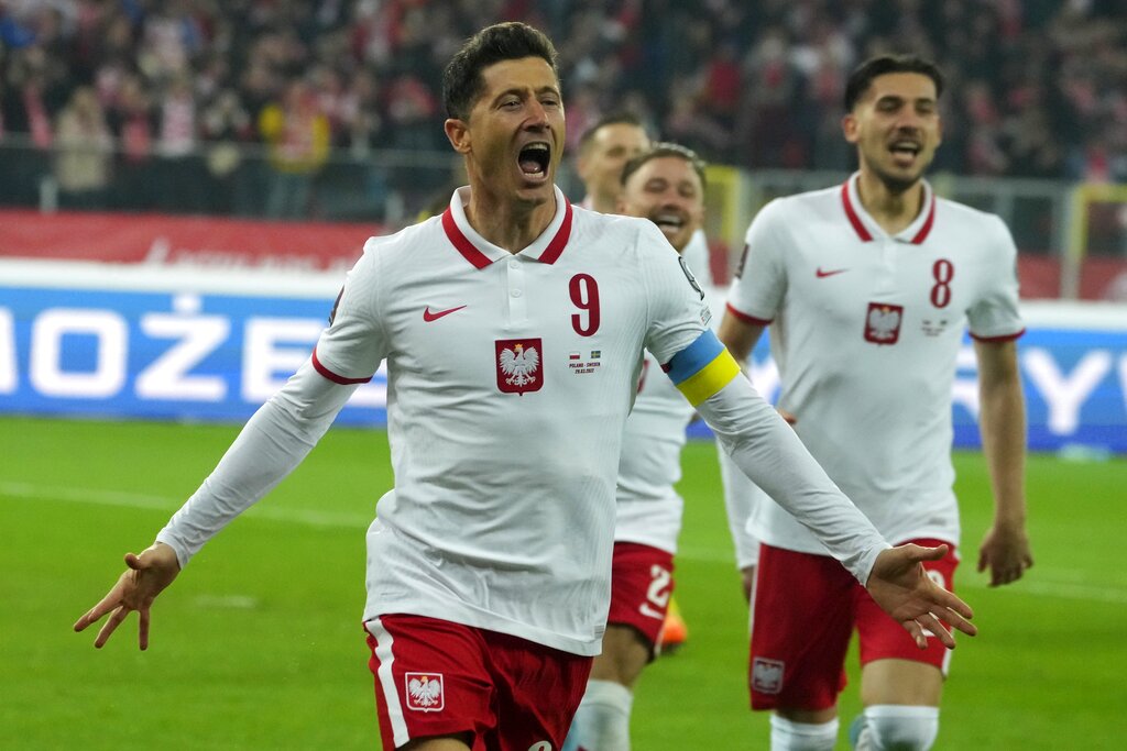 Lewandowski strikes as Poland punch World Cup ticket | Free Malaysia ...