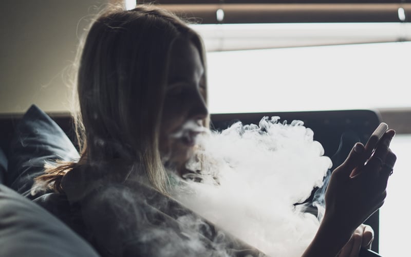 E cigarette use by US high school students falls in 2023 FMT