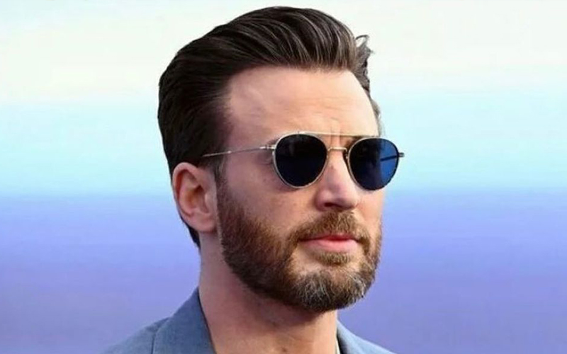 ‘lightyear’ Star Chris Evans Slams Critics Of Same Sex Kiss Fmt