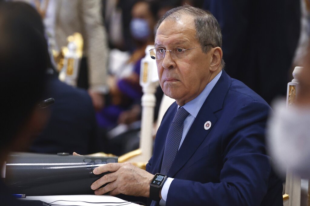 Russia Ready To Discuss Prisoner Swap With US, Says Lavrov | FMT