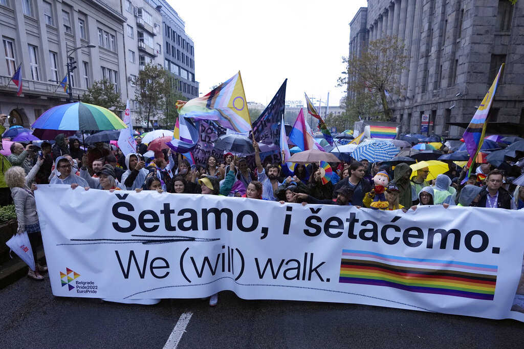 Police clash with right-wing protesters at LGBTQ march in Serbia | FMT