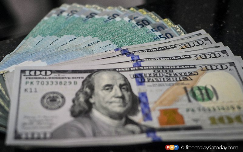 Ringgit Falls To 26 year Low As Growth Stalls FMT