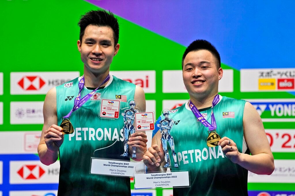 Aaron-Wooi Yik climb BWF ranking after world title | FMT