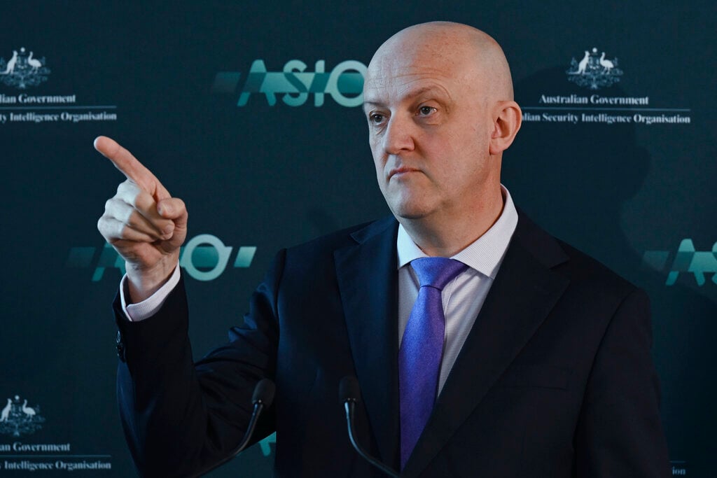 Spy row erupts in Australia over ‘traitor’ politician