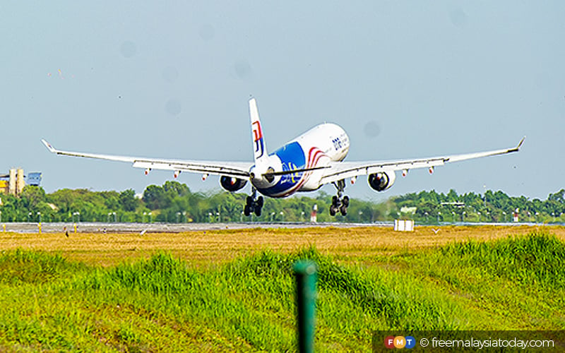 malaysia new york flight