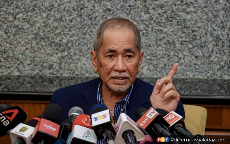 Govt nominates Wan Junaidi for Senate president’s post | FMT