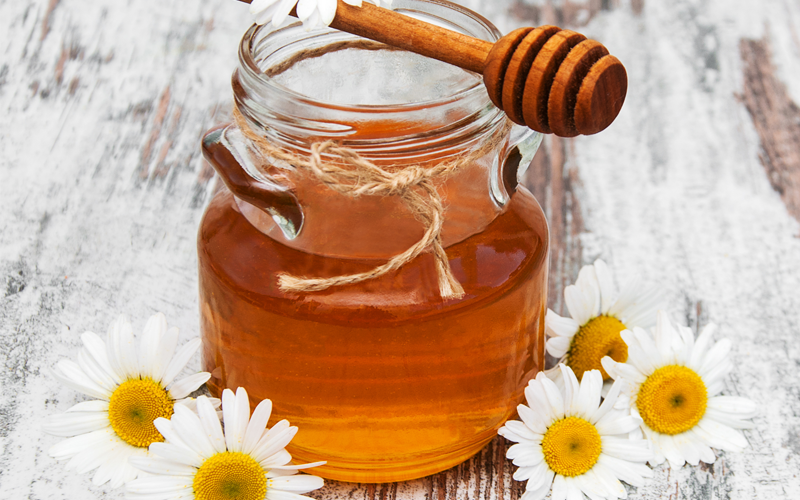 Honey, the nectar with numerous skin benefits