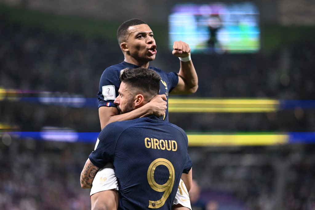 Record scorer Giroud, superb Mbappe send France into quarters | FMT