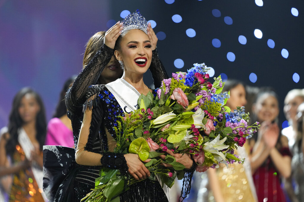 Miss USA RBonney Gabriel Crowned Miss Universe FMT
