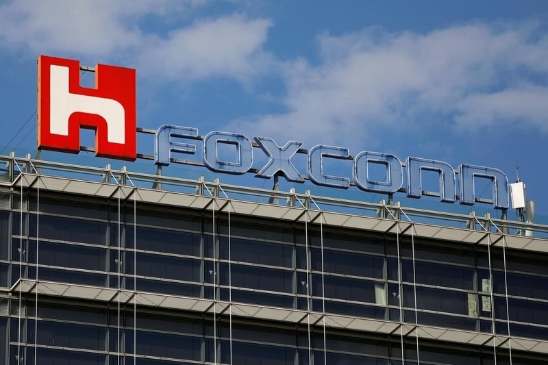 Foxconn’s July sales drop 1.23% y/y, forecast better Q3