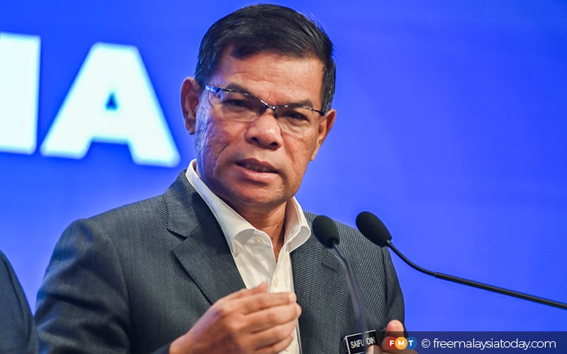 Saifuddin slammed for U-turn on Printing Presses and Publications Act