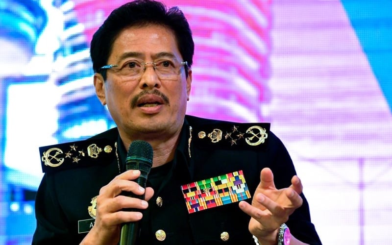 Azam’s contract as MACC chief extended by 1 year