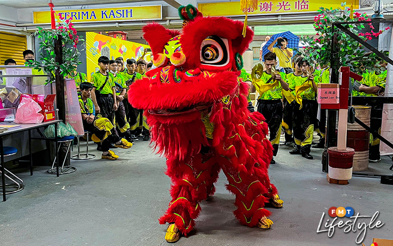Dotting ceremony: bringing the lion to life before its first dance | FMT