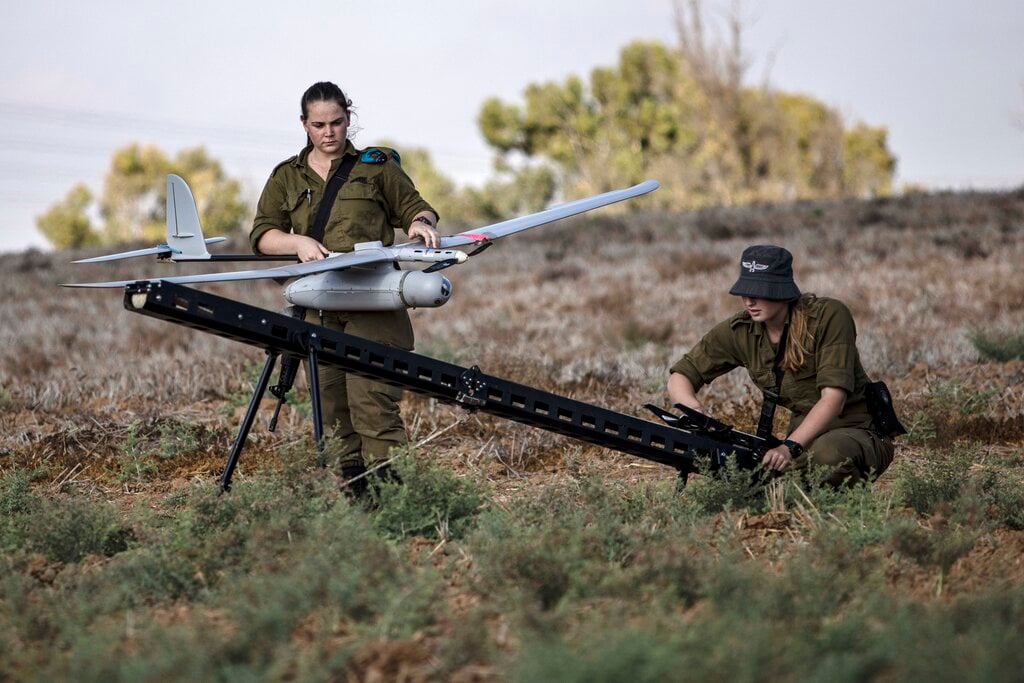 Israeli drones use gravity bombs, can carry up to a tonne Free