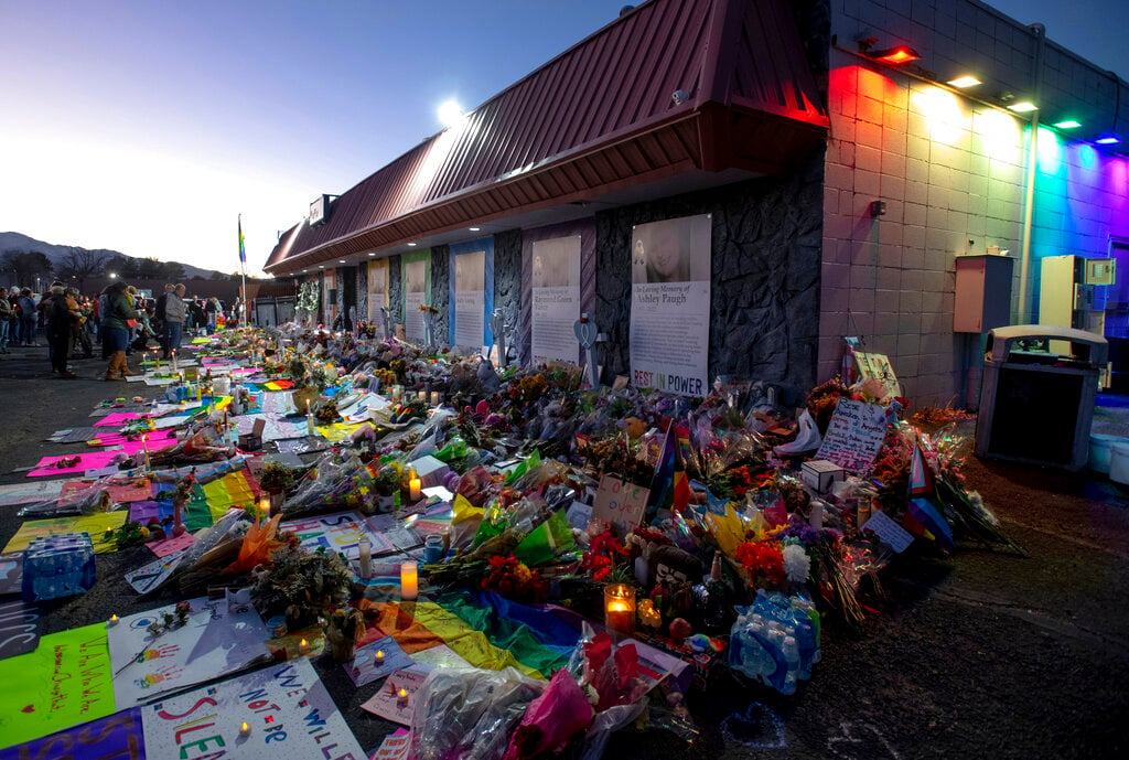 Colorado gay nightclub shooter to plead guilty to hate crime charges