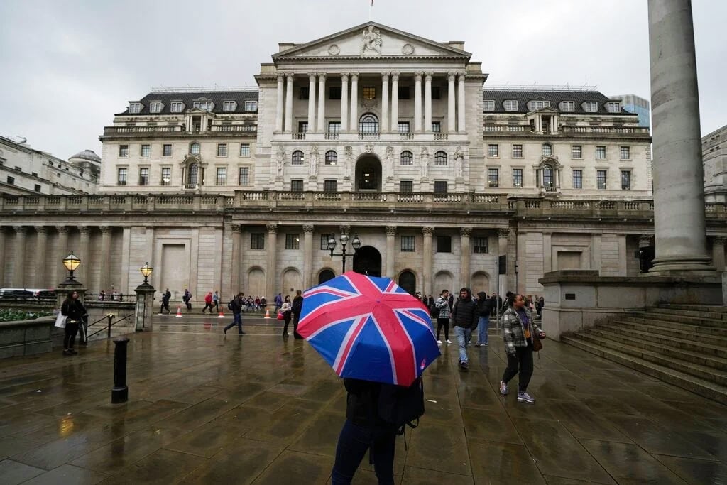 After gloomy 2023, UK’s economy faces another tough year ahead