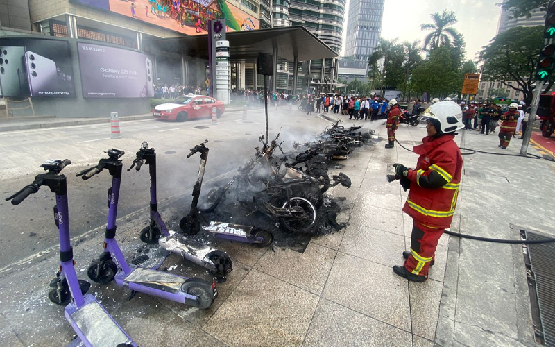 Food delivery rider charged with setting fire to motorcycles near KLCC