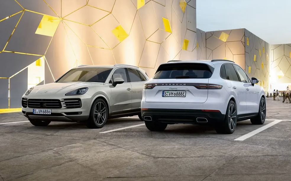 Porsche refreshes best-selling Cayenne to bolster sales