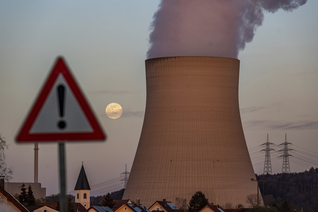 Germany to switch off last remaining nuclear plants FMT