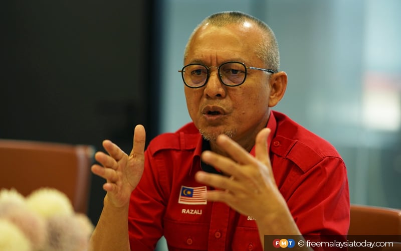 PAS didn’t discuss MN revival plans with Bersatu, says Razali