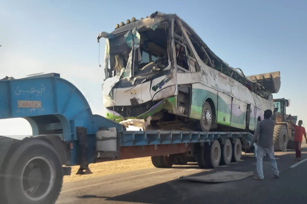Death toll climbs to 17 in bus-truck collision in Egypt