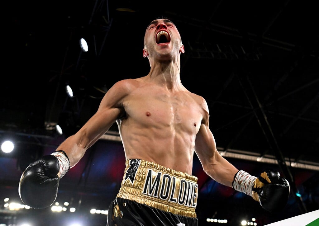 Aussie Moloney bags world crown, Alimkhanuly keeps title