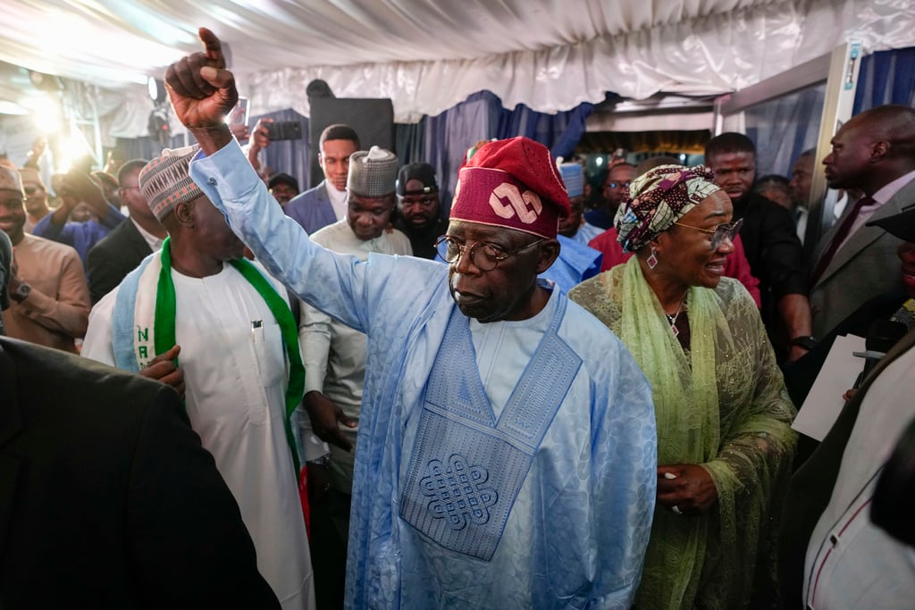 Nigeria’s Tinubu Swears In Cabinet Amid Slow Economic Growth | FMT