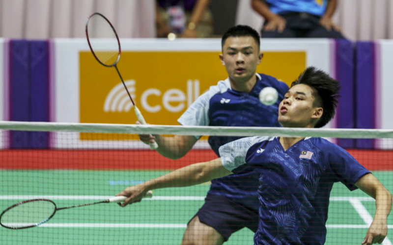 Men’s badminton squad take silver in finals | FMT