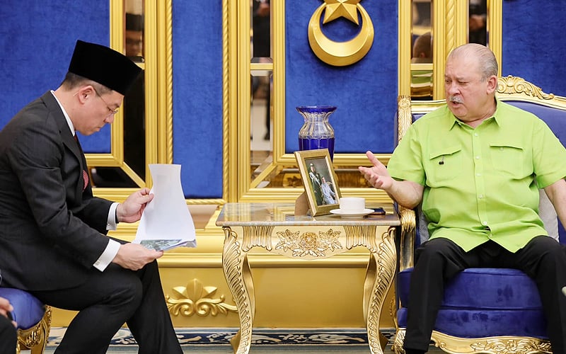 Flat macam ‘reban ayam’, Sultan Johor beri amaran jangan jadikan isu politik